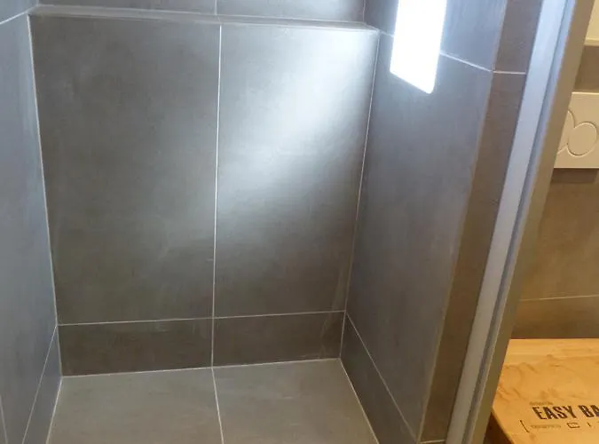 D'annunzio 2* Κατόλικα