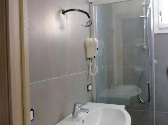 D'annunzio 2* Κατόλικα